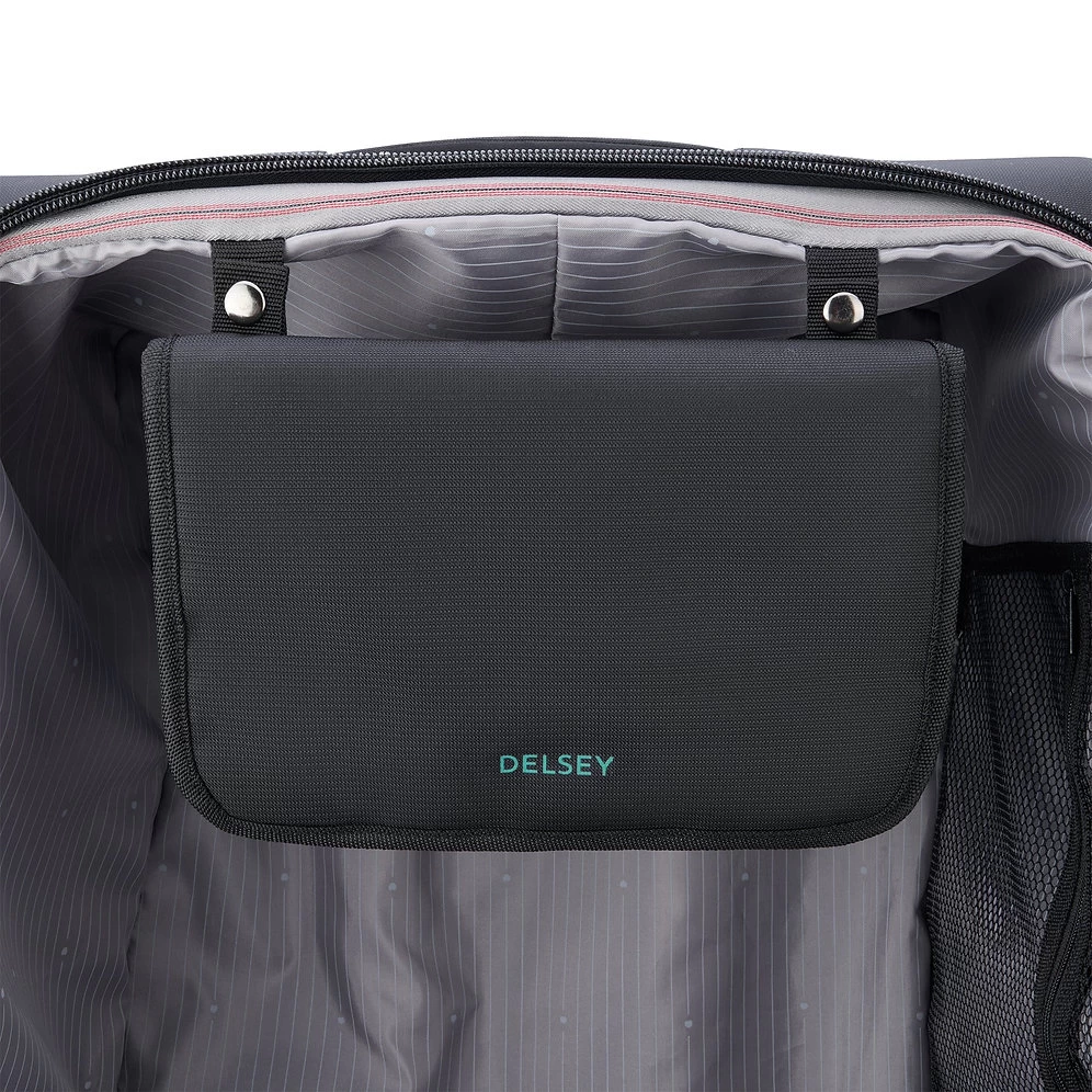 Delsey Helium DLX Softside Expandable Spinner- 25" Medium 9 Delsey Helium DLX Softside Expandable Spinner- 25" Medium - Image 9