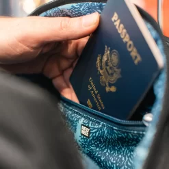 Pacsafe Metrosafe LS450 ECONYL Anti-Theft 25L Backpack 28 Pacsafe Metrosafe LS450 ECONYL Anti-Theft 25L Backpack -Stylish backpack Shop 7cc935 51f215bd96eb4c0fadc0bb875cfcc2f5mv2 1