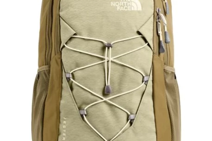 The North Face Women's Jester Backpack 2 The North Face Women's Jester Backpack - Image 2