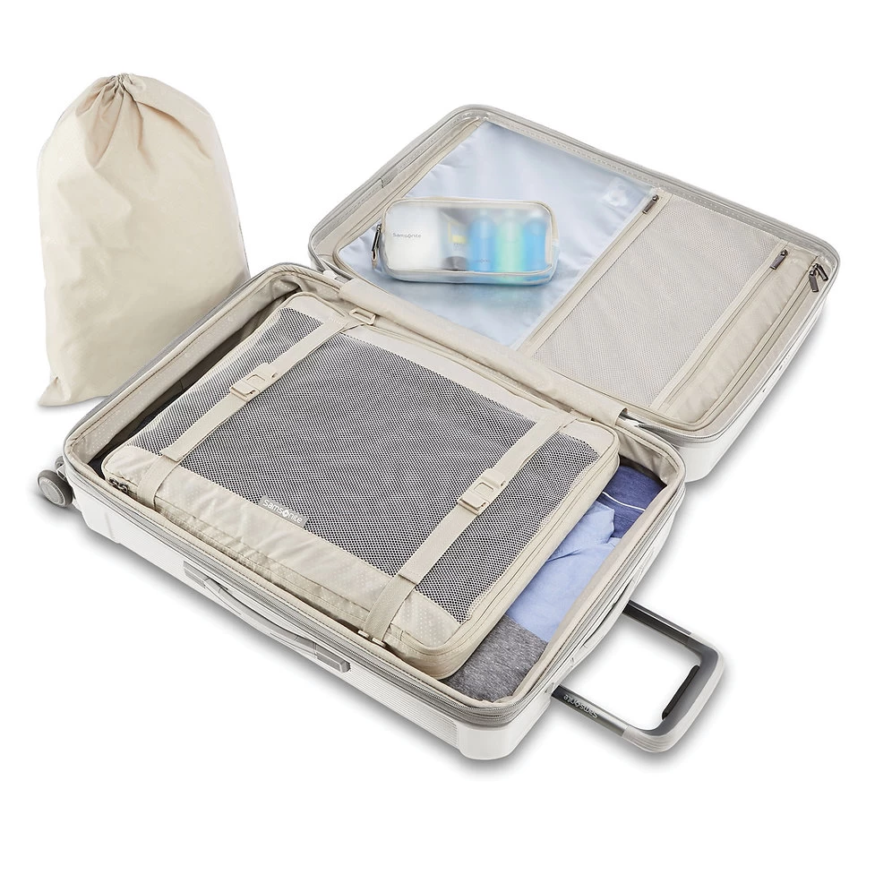 Samsonite Silhouette 17 Hard Side Spinner - Large 3 Samsonite Silhouette 17 Hard Side Spinner - Large - Image 3