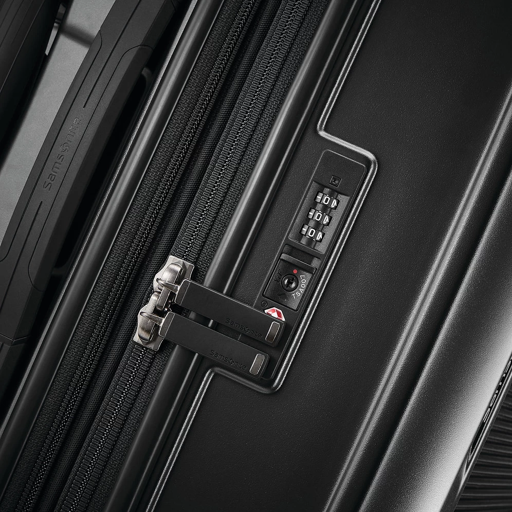 Samsonite Silhouette 17 Hard Side Spinner - Medium 4 Samsonite Silhouette 17 Hard Side Spinner - Medium - Image 4