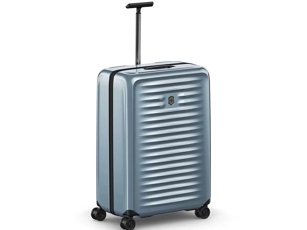 Victorinox Airox Large Hardside Case 1 Victorinox Airox Large Hardside Case