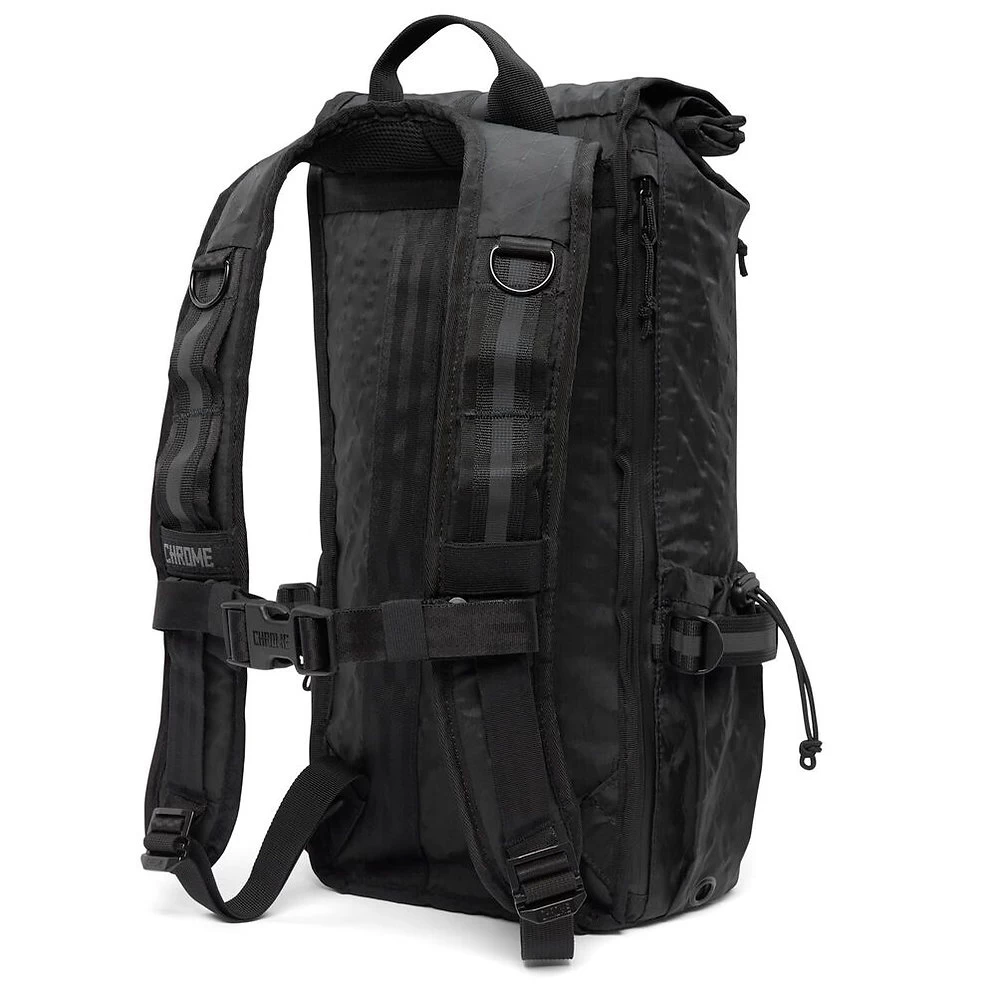 Chrome Industries Tensile Trail Hydro Pack 11 Chrome Industries Tensile Trail Hydro Pack - Image 11