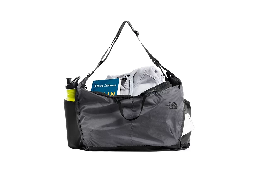 The North Face Fly Weight Foldable Duffel 4 The North Face Fly Weight Foldable Duffel - Image 4