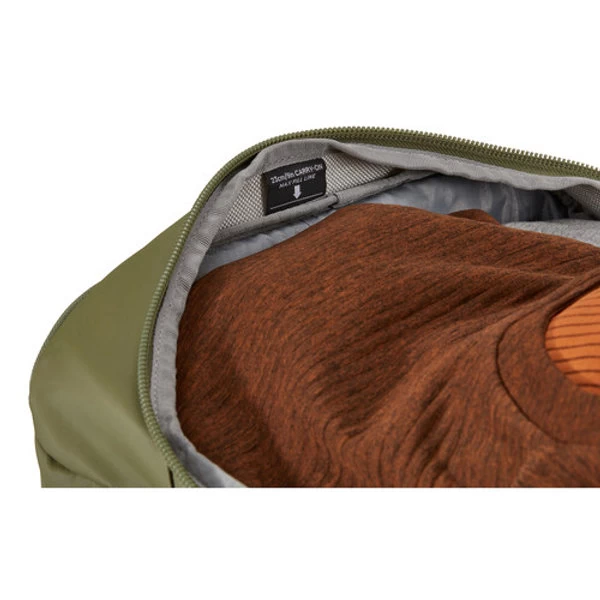 Thule Chasm Carry-On Wheeled Duffel Bag 40L 6 Thule Chasm Carry-On Wheeled Duffel Bag 40L - Image 6