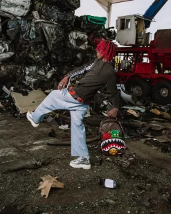 Sprayground Sharks In Paris Characters Sneakin DLXV Backpack -Stylish backpack Shop 7cc935 a8b8af477ee243458d9f83103cf1cc6fmv2 1