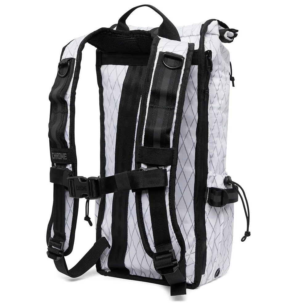 Chrome Industries Tensile Trail Hydro Pack 3 Chrome Industries Tensile Trail Hydro Pack - Image 3