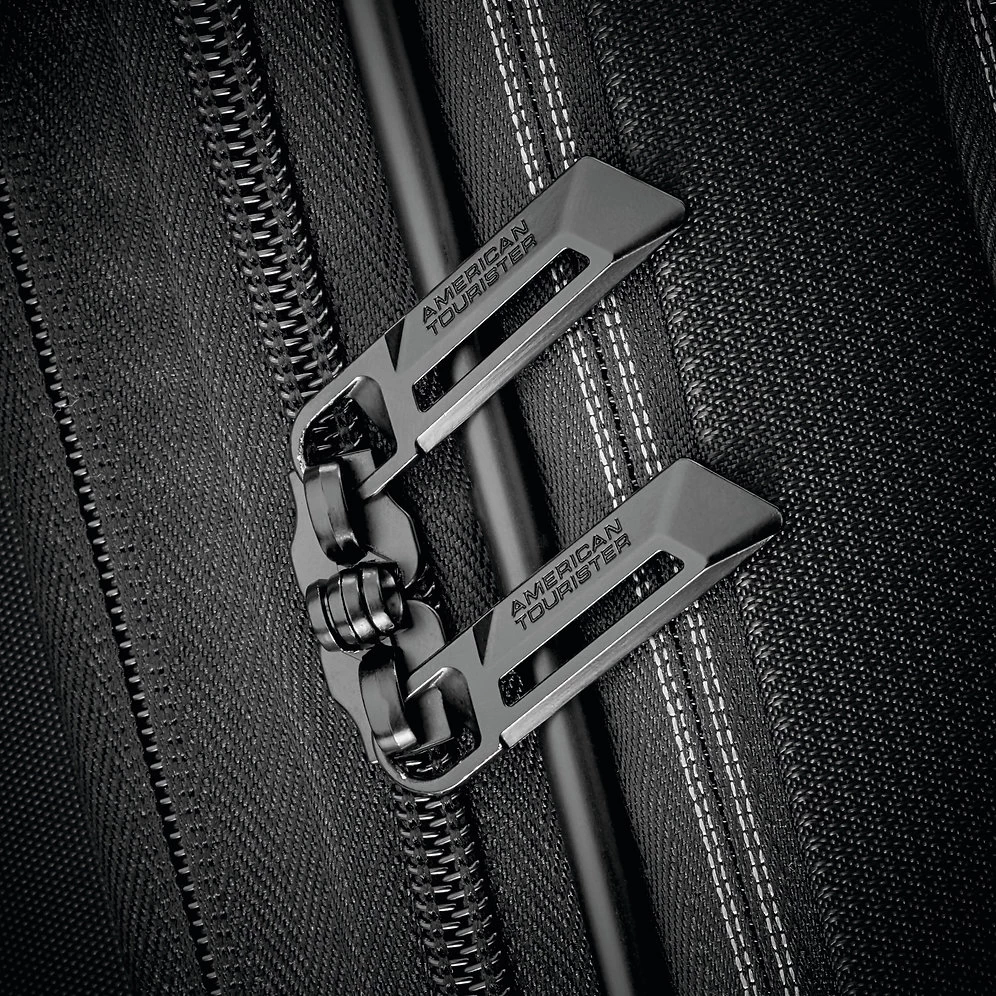 American Tourister Zoom Turbo 28" Spinner-Large 6 American Tourister Zoom Turbo 28" Spinner-Large - Image 6