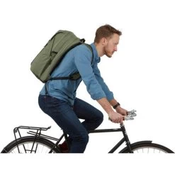 Thule Paramount Commuter Backpack 27L -Stylish backpack Shop 7cc935 c9c609f46dd74700915e05b7fef21babmv2