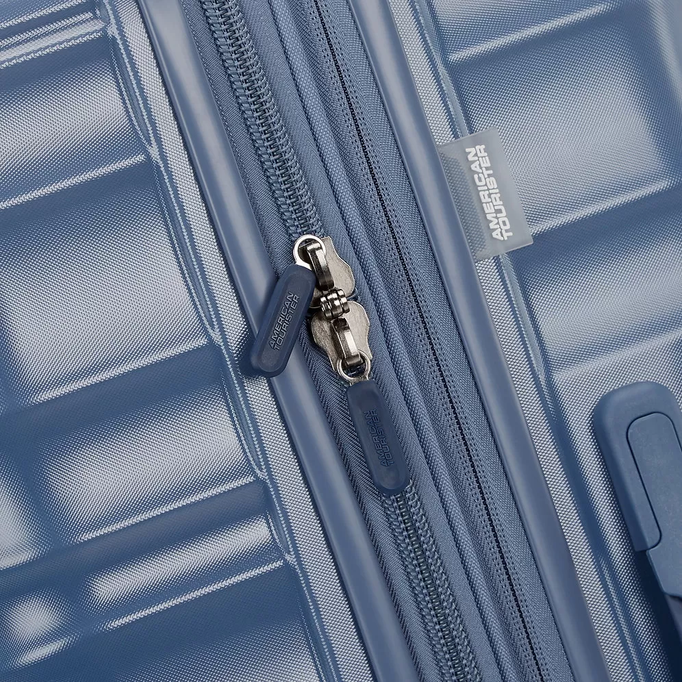 American Tourister Cascade Hardside 20" Spinner 10 American Tourister Cascade Hardside 20" Spinner - Image 10