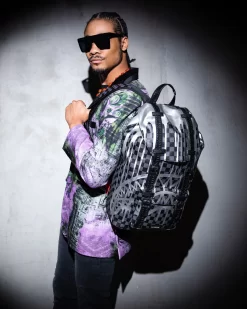 Sprayground Chateau Ghost Hills Backpack -Stylish backpack Shop 7cc935 e28db37004934e6fa6d7addc89e589c2mv2 2