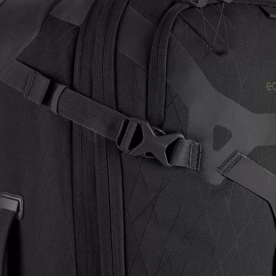 Eagle Creek Gear Warrior 4 Wheeled Carry On Luggage 4 Eagle Creek Gear Warrior 4 Wheeled Carry On Luggage - Image 4