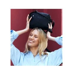 Daniella Crossbody -Stylish backpack Shop LeSportsac Icons2022 06